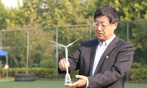 武鋼：新時(shí)代的“追風(fēng)者”